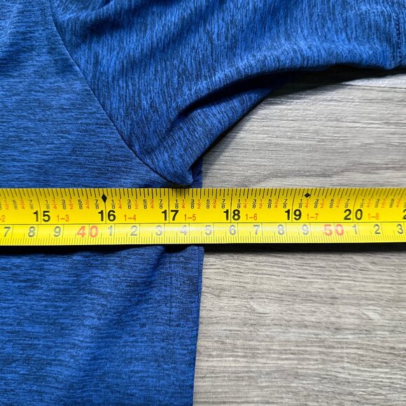 Patagonia Men's Capilene Cool Daily Shirt - Blue - Picture 4 of 5